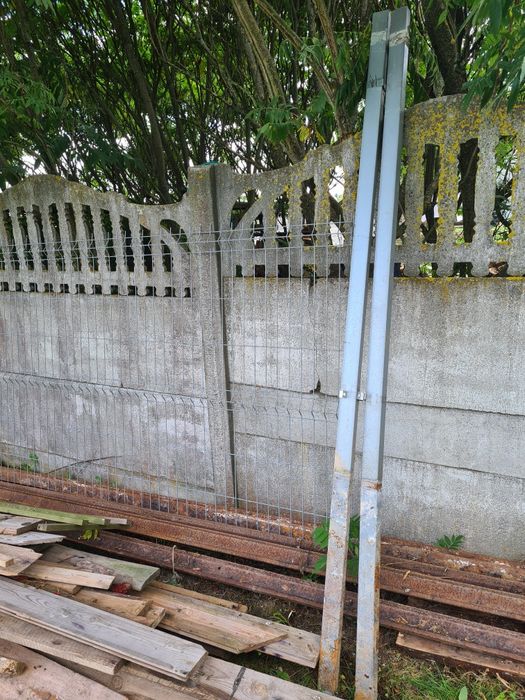 Panel ogrodzeniowy siatka słupek