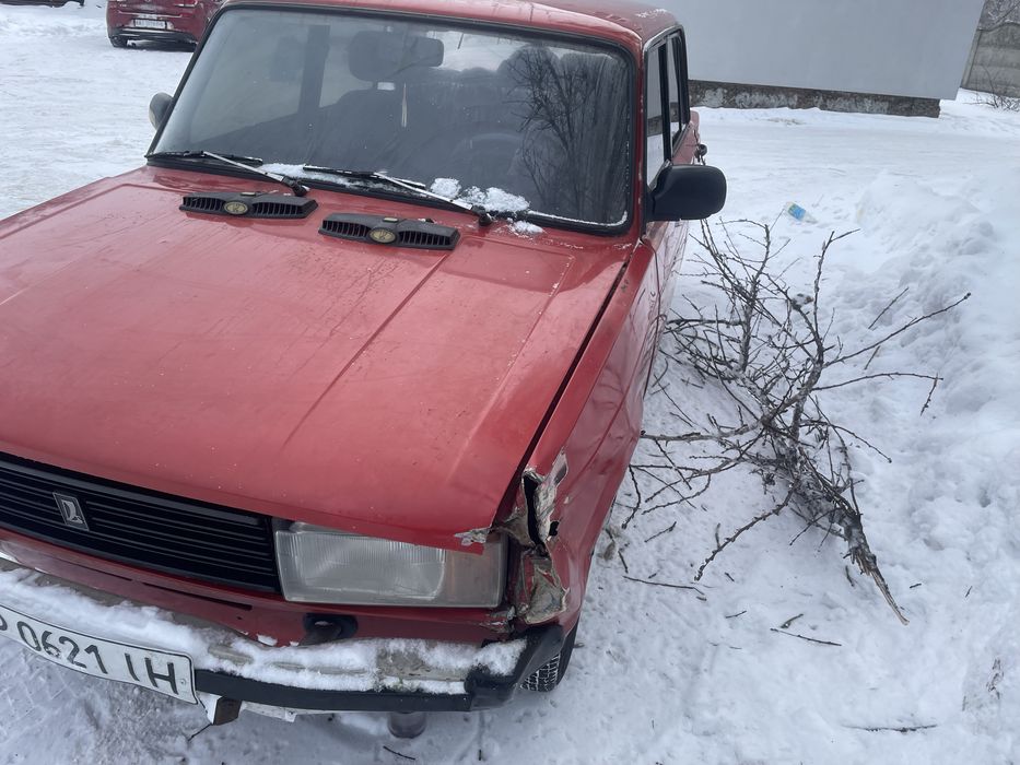 Ваз 2106 на повном бойовом ходу