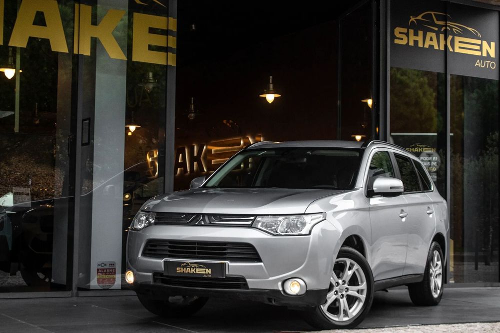 Mitsubishi Outlander 2.2 DI-D Instyle
