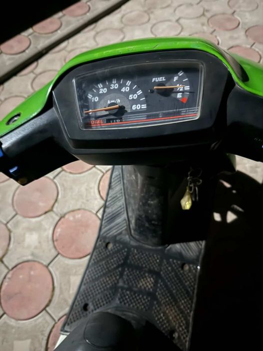 Скутер Sizuku.