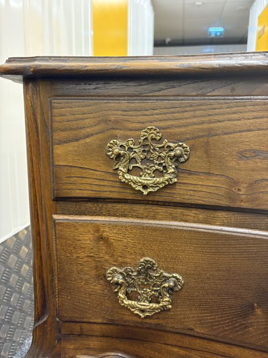 Cómoda em madeira Castanho