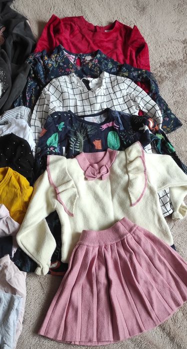 пакет одягу на 3-4-5 роки, штани, лосіни, кофти, реглани, плаття