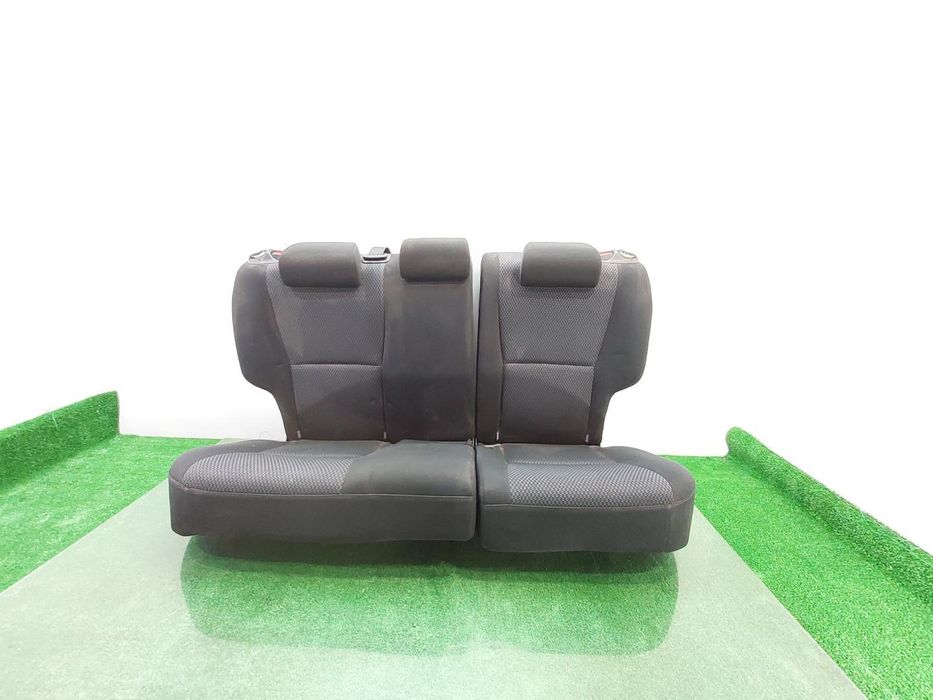 Bancos Traseiros Toyota Auris