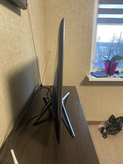 Продається плазмовий телевізор UE32K5500! Працює ! Ціна 3600грн