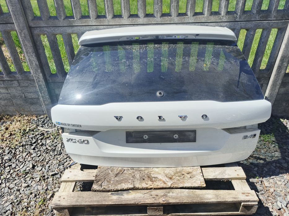 Volvo XC60 II klapa tył 707