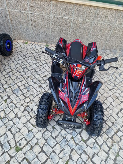 Moto 4 gasolina novo vários cores disponíveis