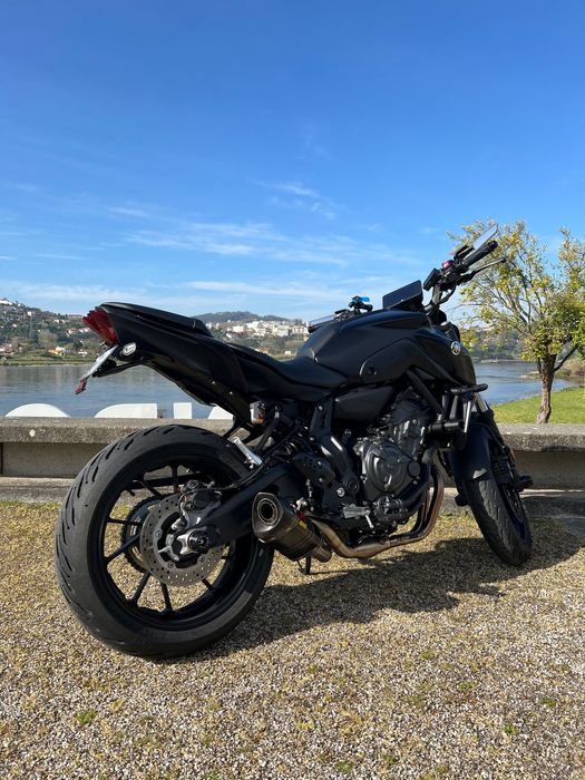 Yamaha MT 07 Teck Black