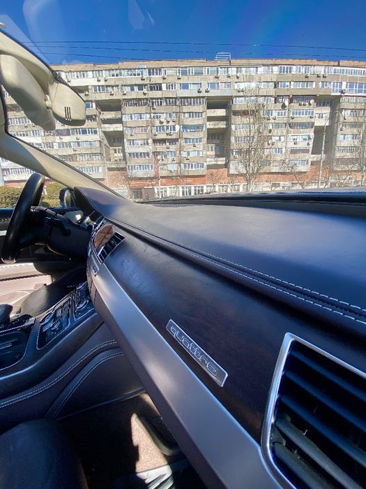 Audi a8 long 4.0 2013