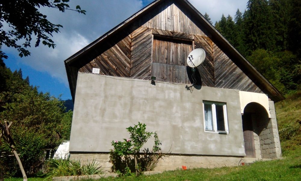 продам будинок ,