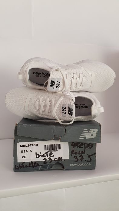 Buty nowe damskie sportowe New Balance białe w rozmiarze 37.5