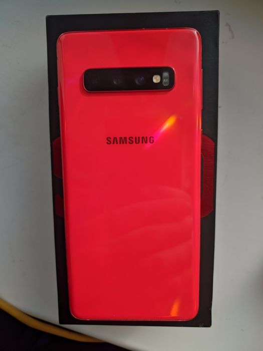Смартфон Samsung Galaxy S10 8/128GB Red