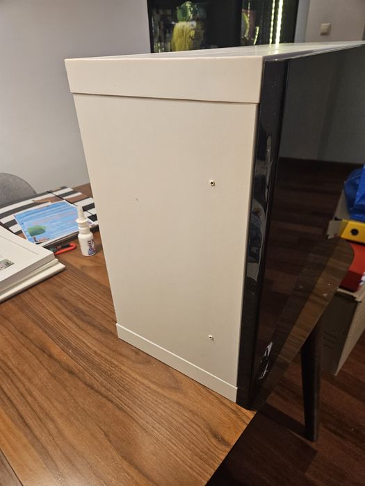 Szafka wisząca IKEA