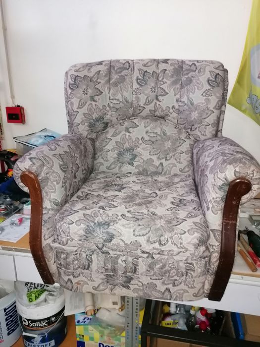 Sofá individual usado