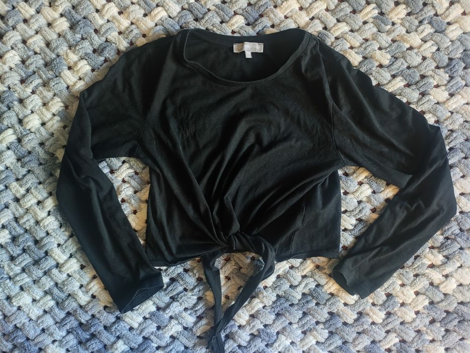 Bluzka wiązana czarna S