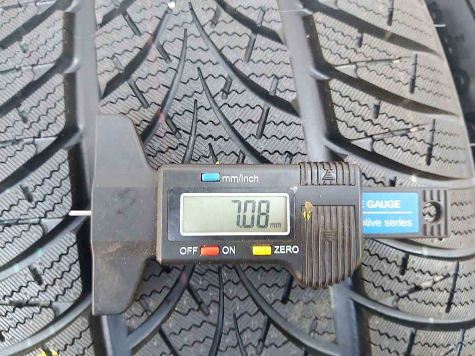 Комплект шин  215 55 16 Triangle winter X twv401!ЗИМА!G-FELGEN