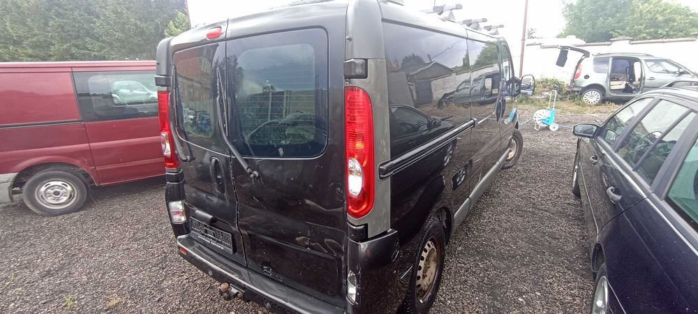 renault trafic 2.5 dci g9ub630   lift ted68 samochód na części