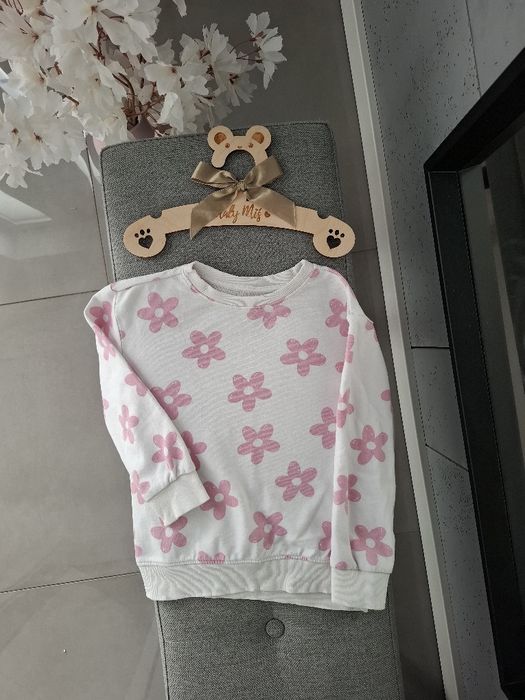 Bluza dla dziewczynki w kwiatki r.116