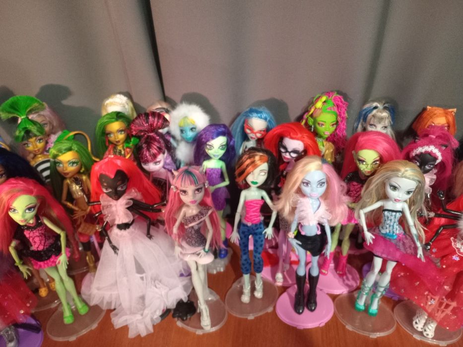 Монстер Хай Эбби Лагуна Венера Скара и другие