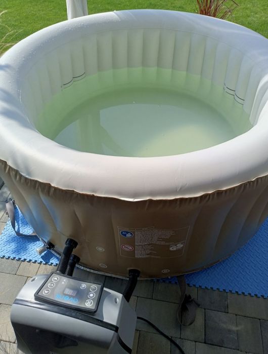 Jacuzzi Avenli Bali