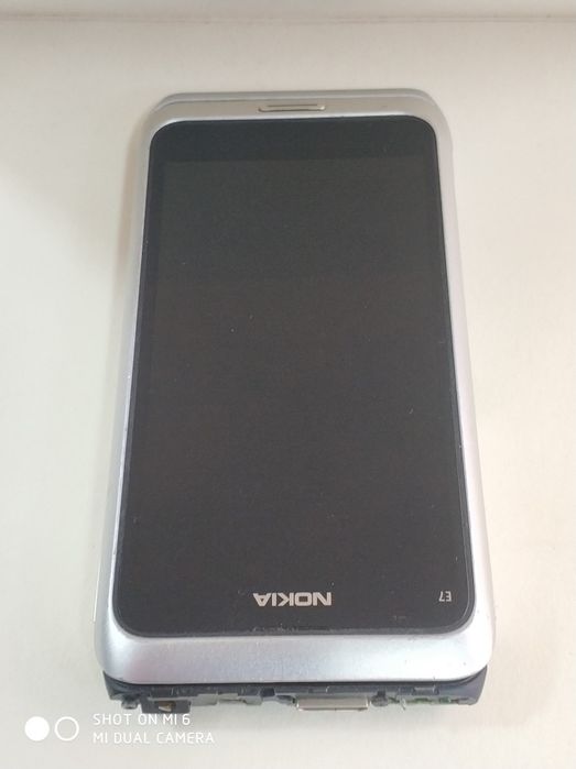 Nokia E7-00 (RM-626)Finland.