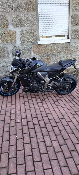 Honda CB1000r 2011
