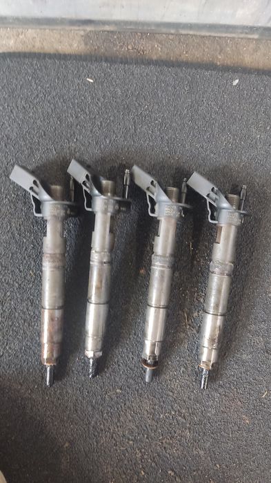 Wtryskiwacze wtrysk paliwa Mercedes Benz ml w164 3.0 CDI