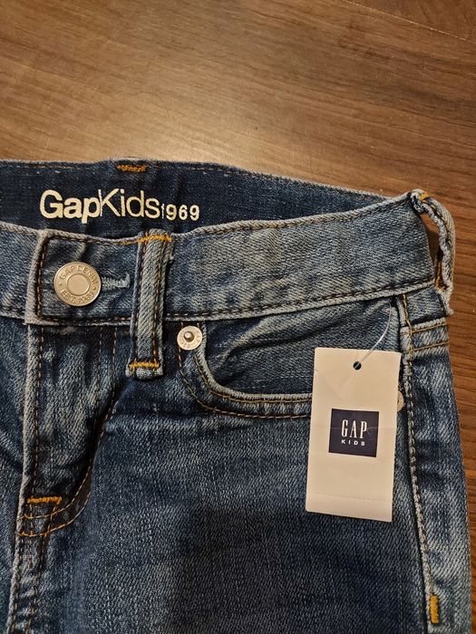 Jeansy dziecięce GAP nowe rurki druga para gratis.