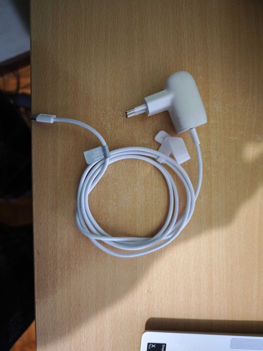 Cables for iPhone64283918770945121