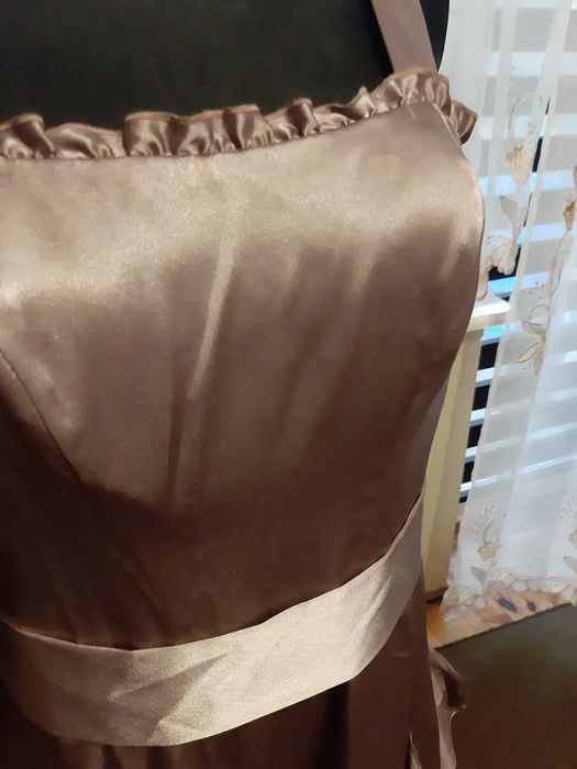 sukienka okazjonalna rozm 38 (M). Wysyłka Olx