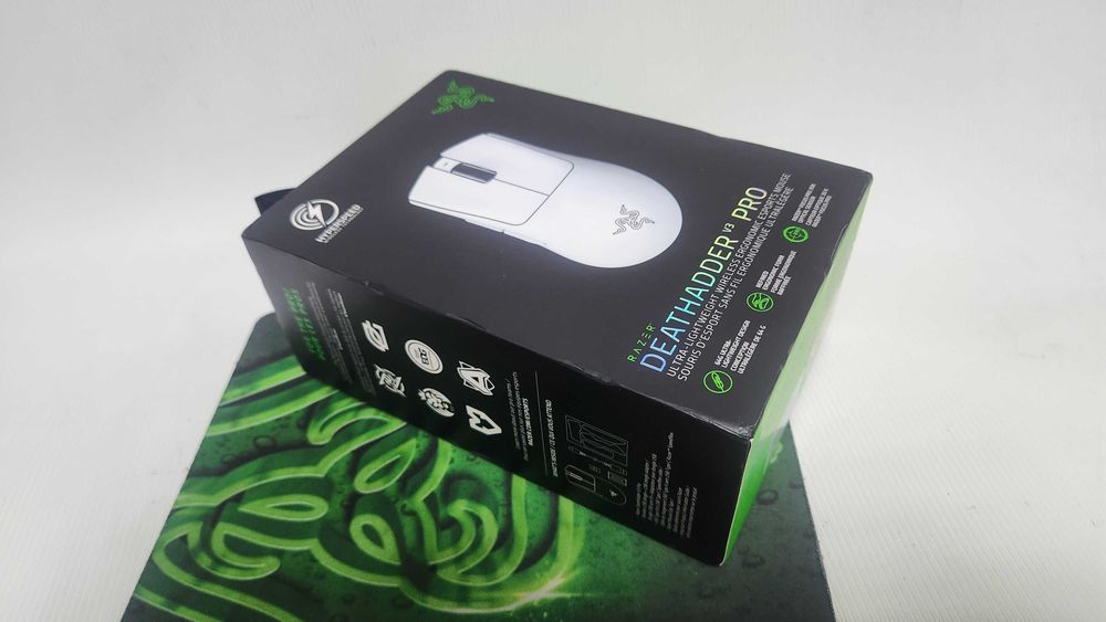 Ігрова миша Razer Deathadder V3 Pro Wireless  White