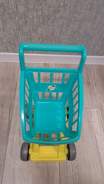 Візок для супермаркету