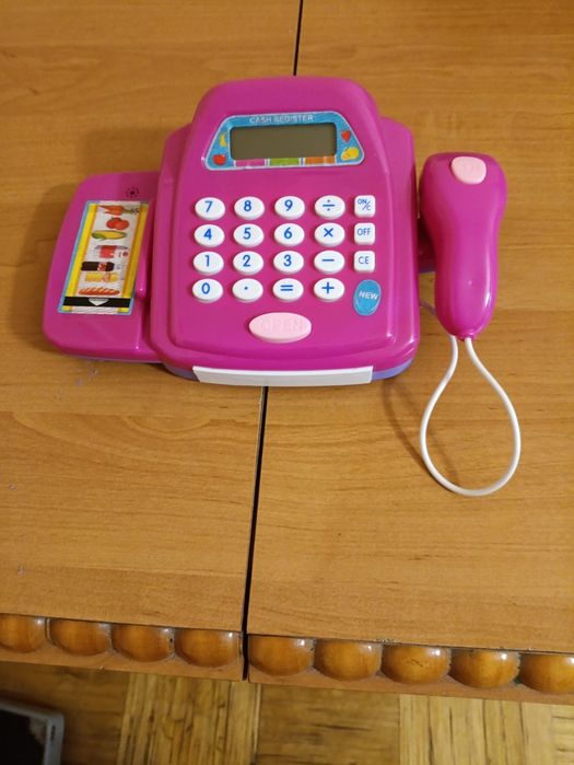 Продам кассовый аппарат.