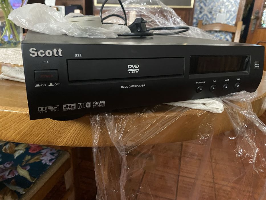 Aparelho DVD  Scott 838 antigo