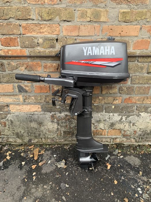 Лодочный мотор YAMAHA 5