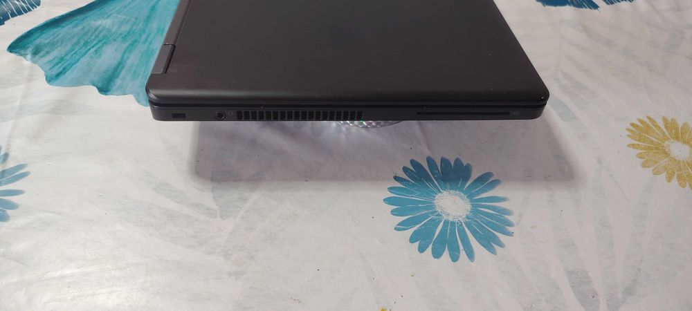 Portátil Dell Latitude E5450 I5 5300U 2.3 GHz D2