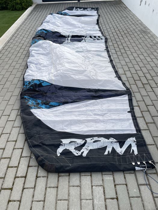 Kitesurf Slingshot rpm 12m