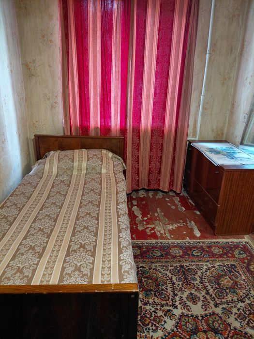 Сдам  свою 3 х ком. пр.Слобожанский на 7 спальных мест