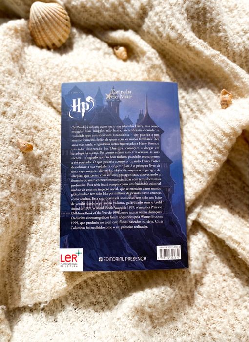 Livro “Harry Potter e a Pedra Filosofal”, J. K. Rowling