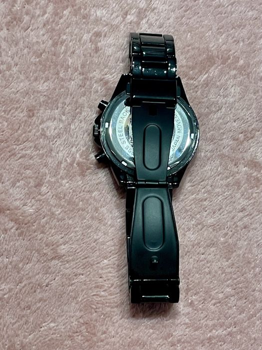 Relógio Preto c/ Brilhantes Bijou Brigitte