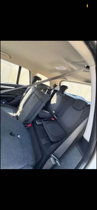 BMW 216d grand tourer
