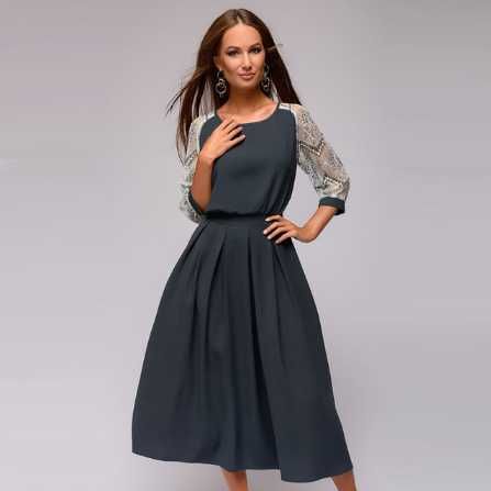 vestidos de diversos feitos e cores, e modelos.