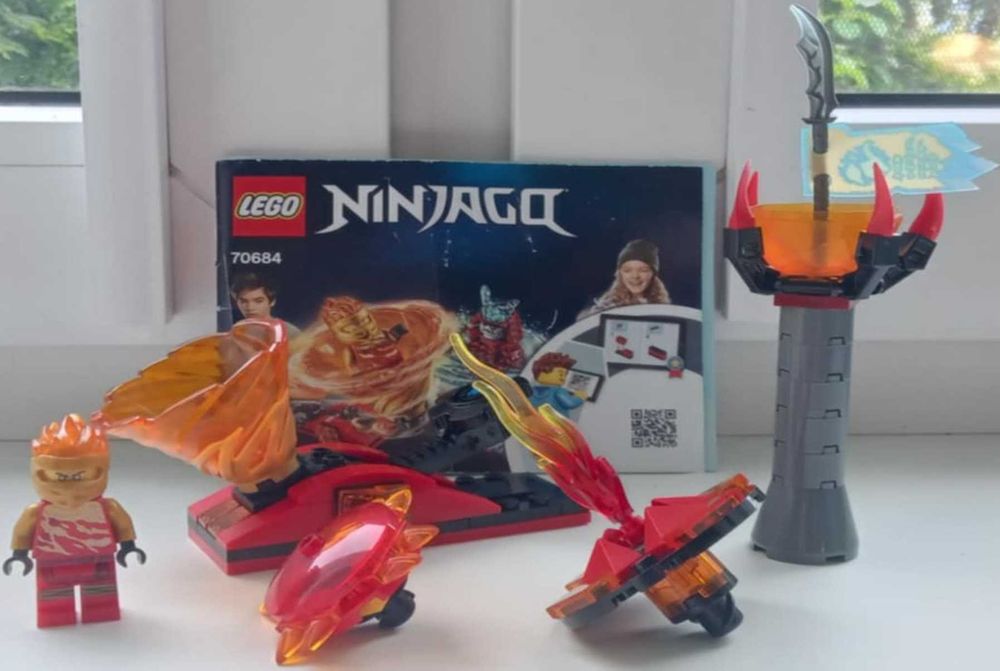 Lego Ninjago część zestawu 70684 Kai - Potęga Spinjitzu Slam