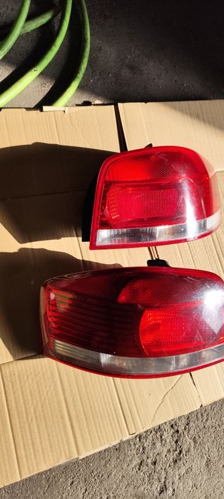 Audi A3 8P 2006r.  Komplet lamp tył 3-drzwi