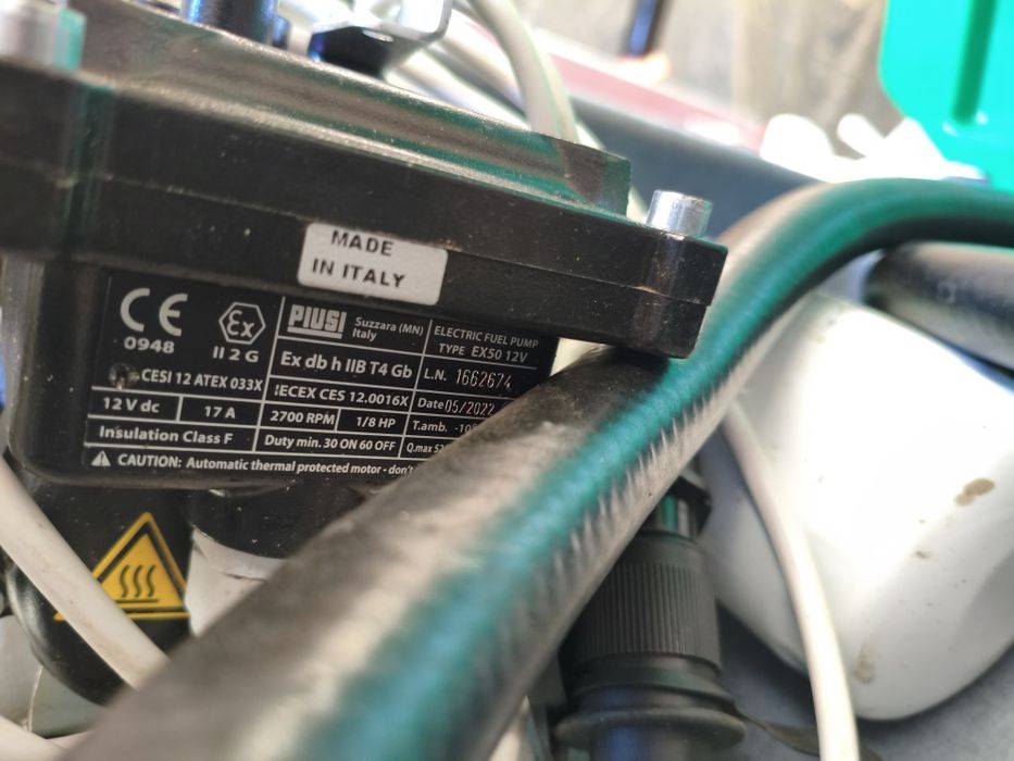 Zbiornik mobilny na benzynę 250l