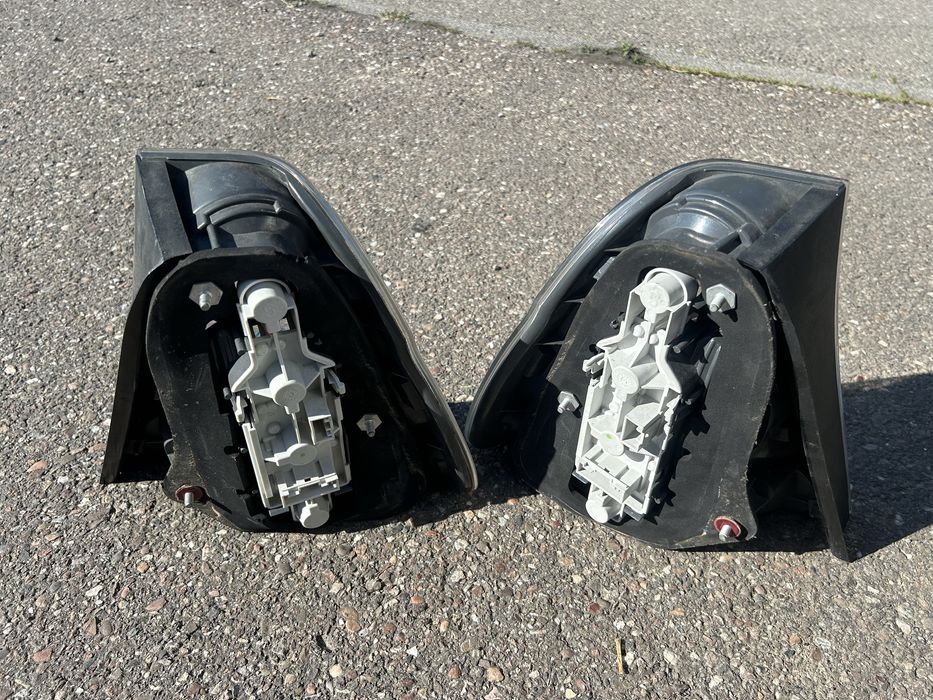 Стопи ліхатарі фонарі бмв е46 BMW e46
