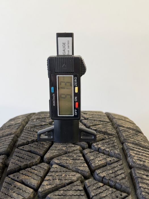 Bridgestone 215/65 r16 Bridgestone blizzak