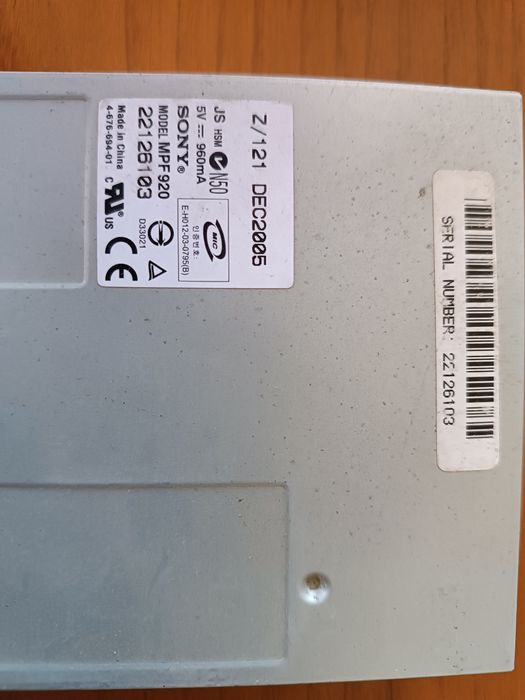 Drive de Disquetes Sony MPF920