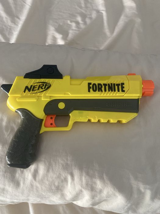 Pistola nerf Fortnite