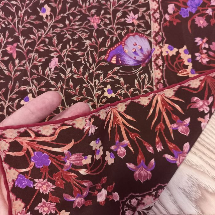 Valentino платок хустка шаль шовк