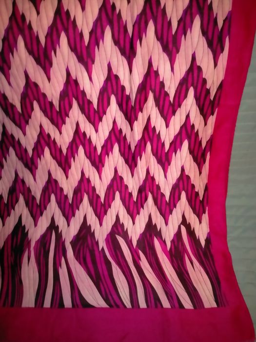 Szal w pięknym kolorze